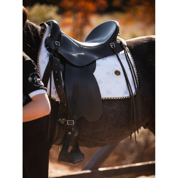 Tapis de selle Royal Equestrian Jump Show Or blanc