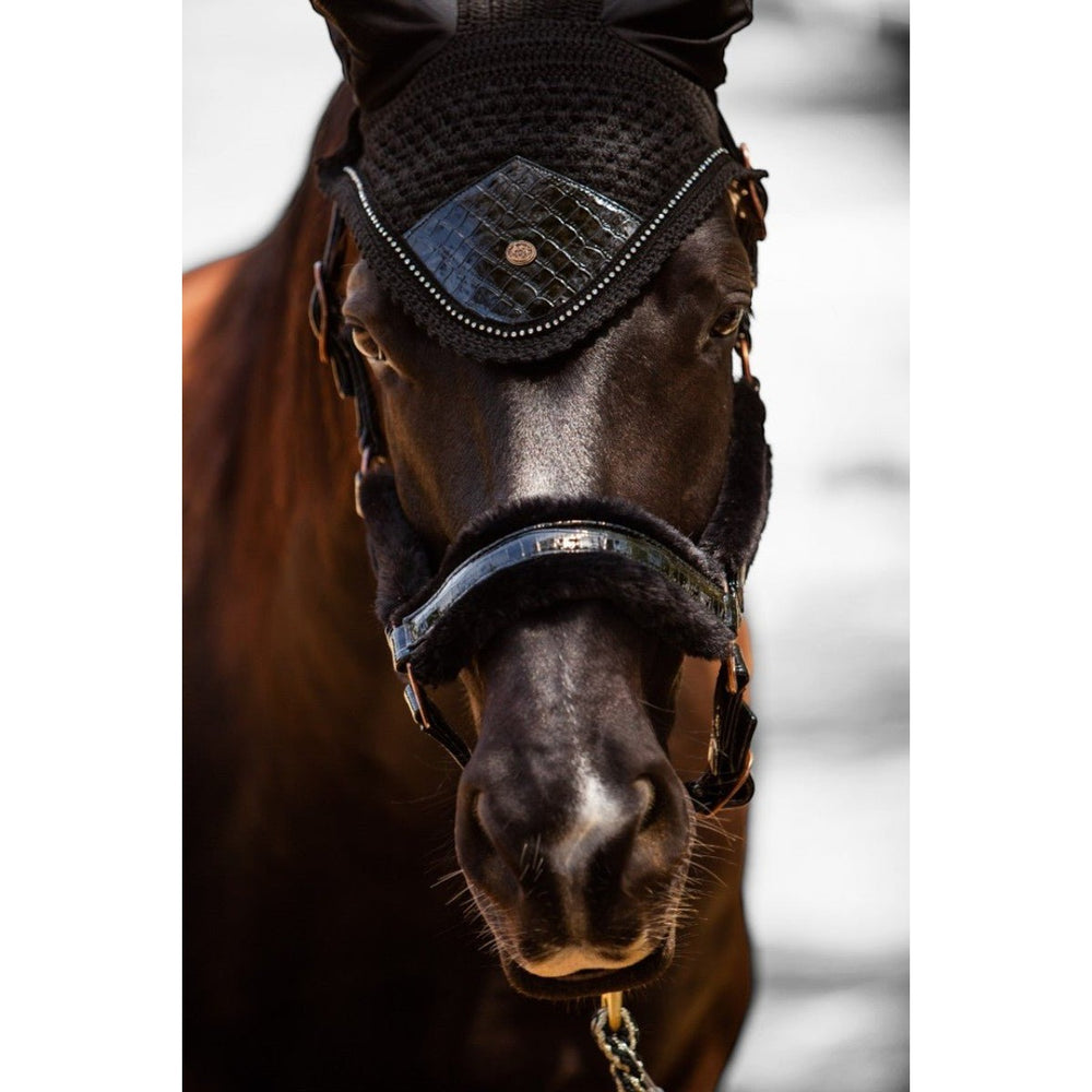 Royal Equestrian z ekologicznym futerkiem kantar Croco Black Full