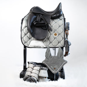 Tapis de selle de dressage Royal Equestrian Silver Full