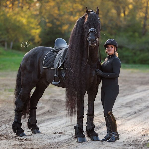 Royal Equestrian La Performance Cleopatra Riding Bodysuit – Black