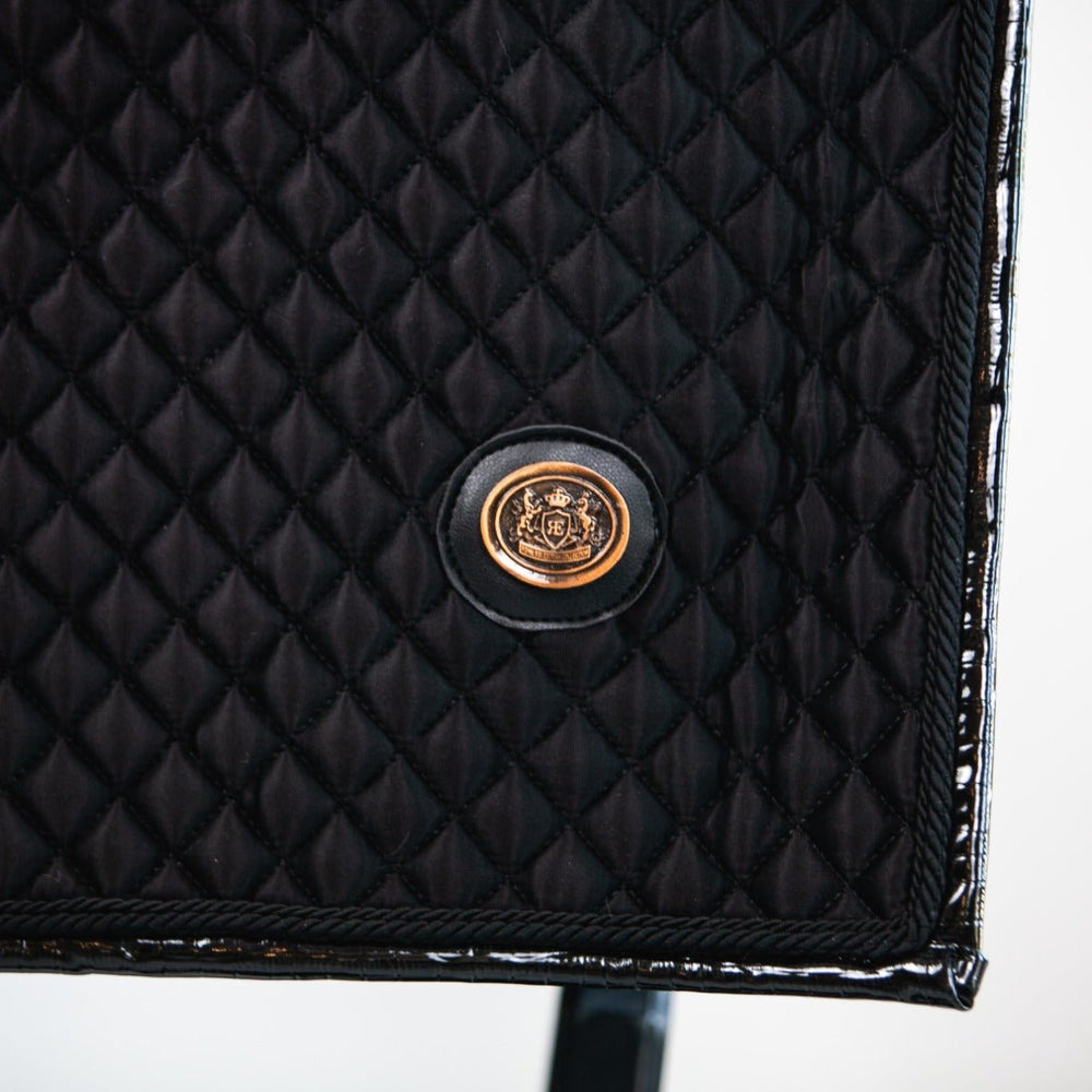 Royal Equestrian Cuscinetto per sella da dressage nero trapuntato intero - Royal Equestrian