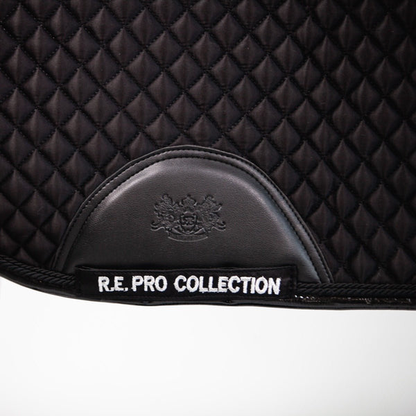 Royal Equestrian Cuscinetto per sella da dressage nero trapuntato intero - Royal Equestrian