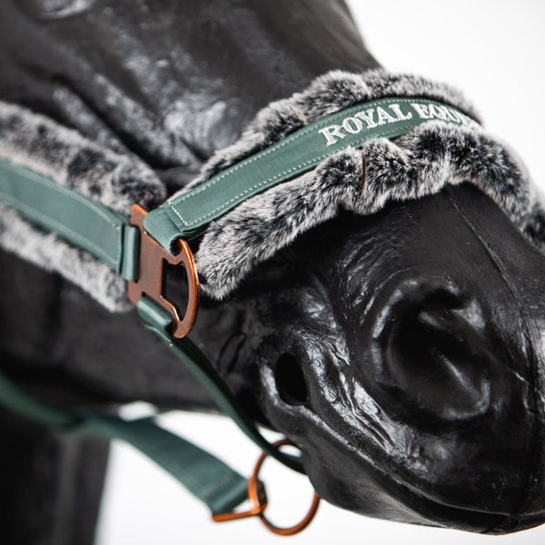 Royal Equestrian Fur Halter Marine Full - Royal Equestrian