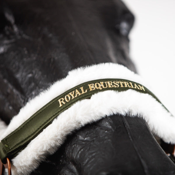 Royal Equestrian pelsgrime, olivenhvid, fuld