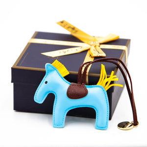 Cheval à breloques bleu Royal Equestrian